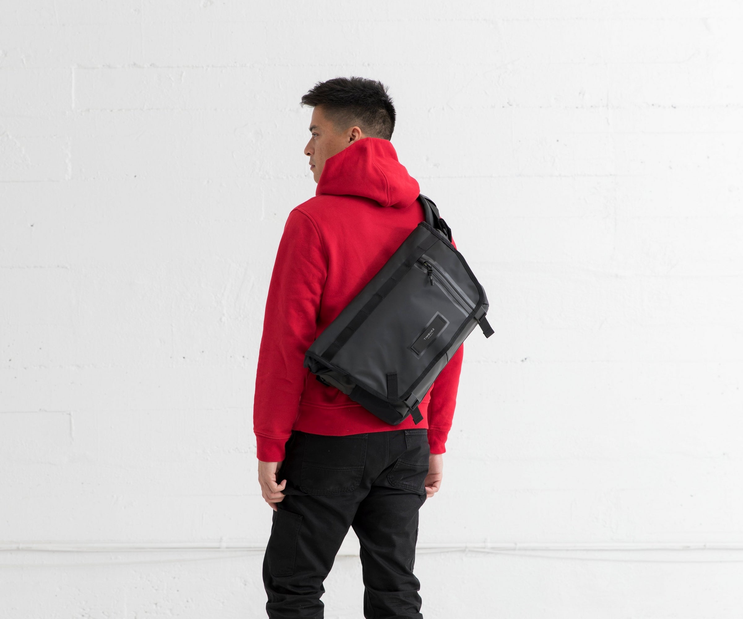 Especial Stash Messenger Bag - Image 13